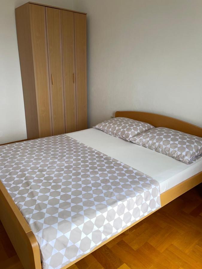 Apartmani Nada 프리모스턴 외부 사진